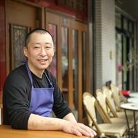 島岡　一樹 氏