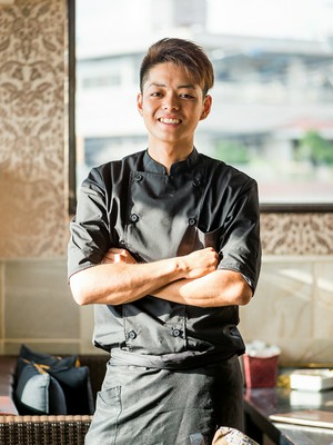 長嶺　将弥 氏