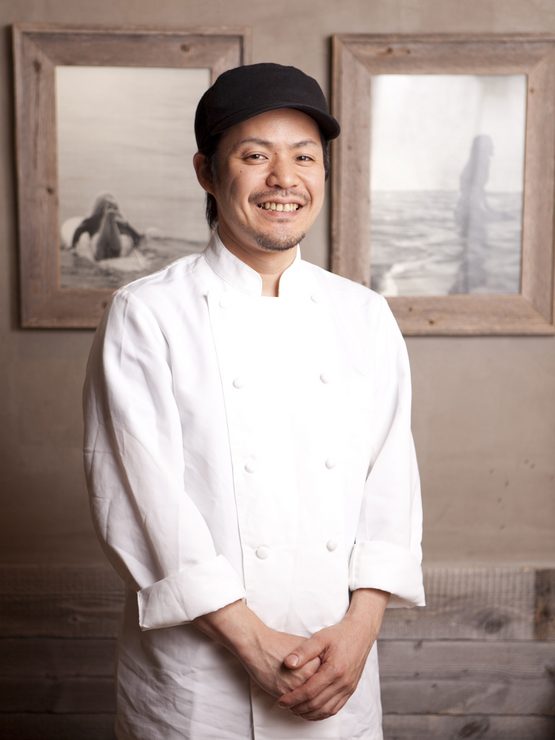 香西　暁 氏