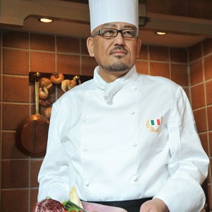 Direttore 伊藤　武司