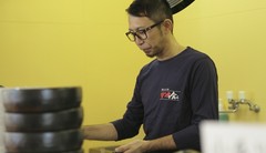 原野　貴志 氏