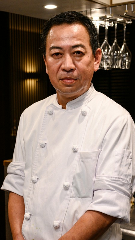 夏目　治樹 氏