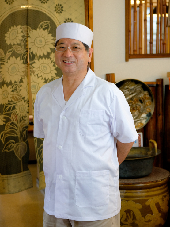山端　眞壽 氏