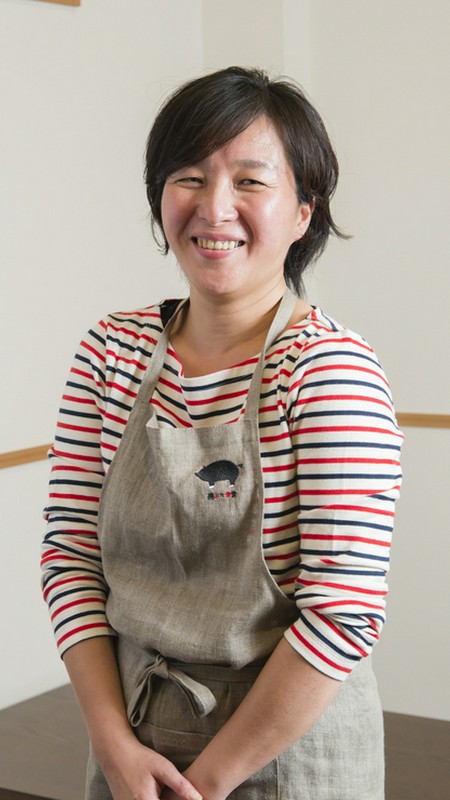 中西　智美 氏