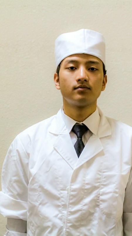 竹林　和樹 氏