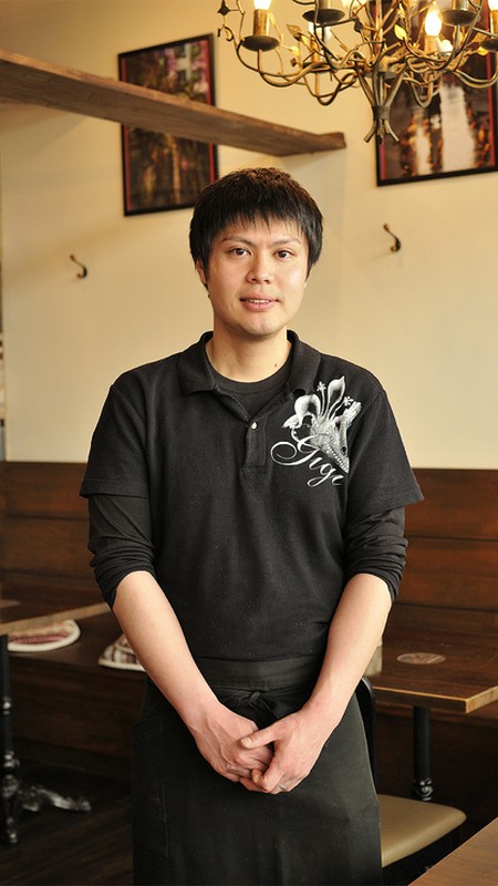 中村　利春 氏