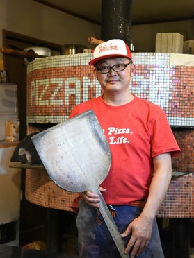 西尾　卓二  氏