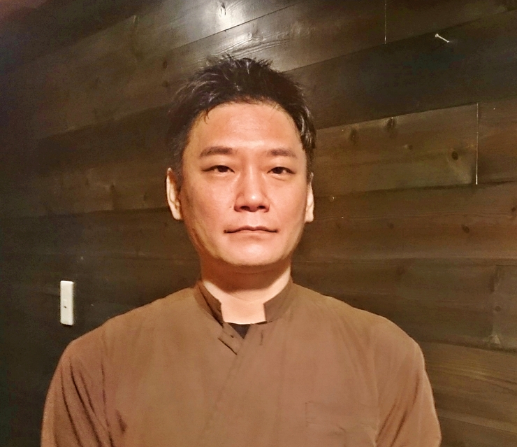 土居　督幸 氏