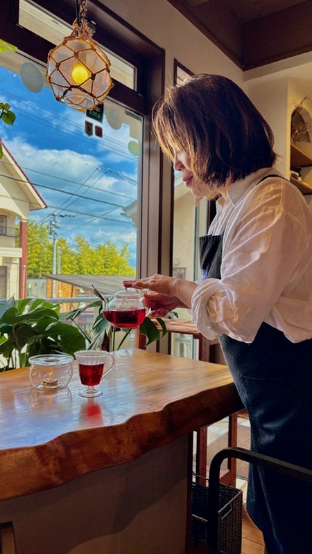 有吉 　有紀子 氏