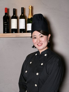 酒井　美歌子 氏