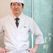 青柳　竜良 氏
