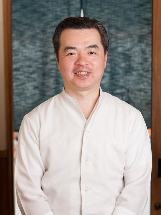 松村　哲弥 氏