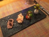 ビキニ‐タパ （Bikini TAPA）