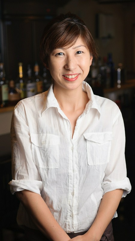 西向　彩乃 氏