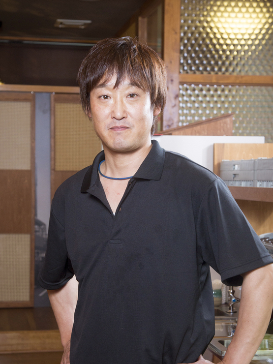 加藤　芳樹 氏