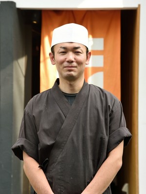 門野　倫也 氏