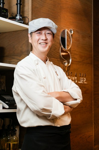 新西洋料理体系　料理本　シェフを目指す方にも 新西洋料理体系 料理本 シェフを目指す方にも 新西洋料理体系