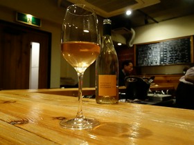 Wine Bar 16℃ （ワインバー16℃）