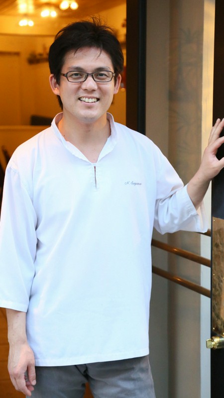 佐山　直嗣 氏