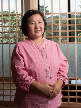 林　京美 氏