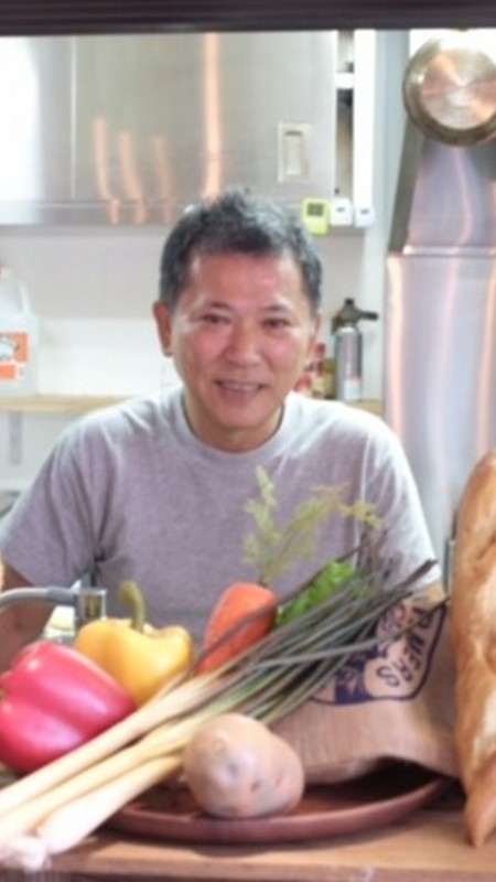 富盛　清次 氏