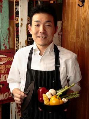 岩田　剛 氏
