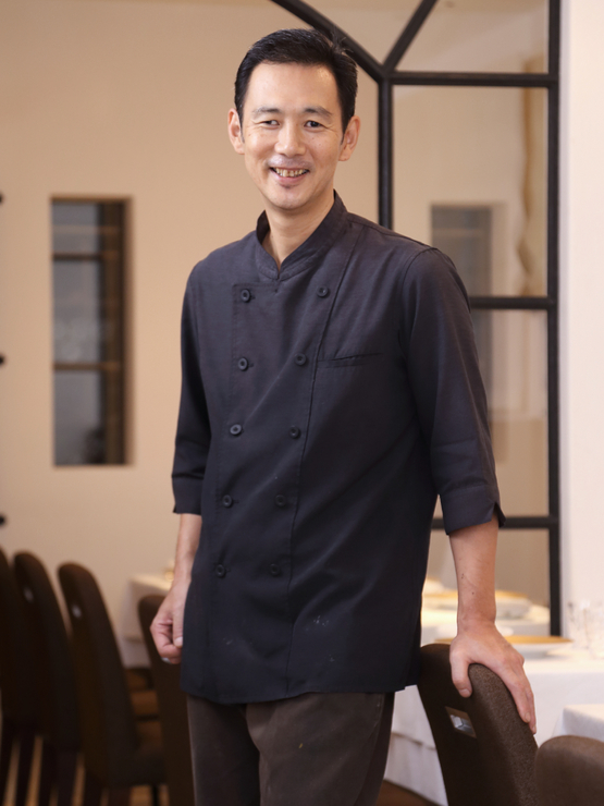 河窪　雅秀 氏