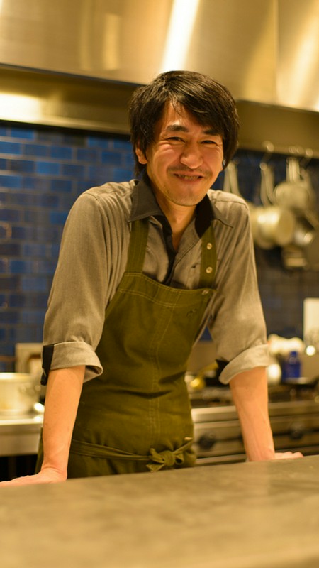 口出　和幸 氏