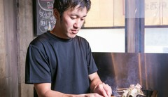 原本　宜幸 氏