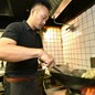 中野　桂與