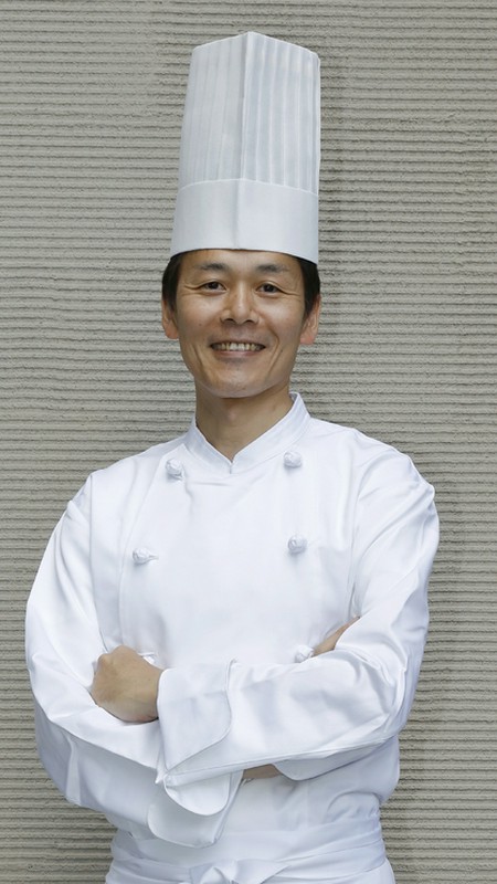 甲谷　慎三 氏