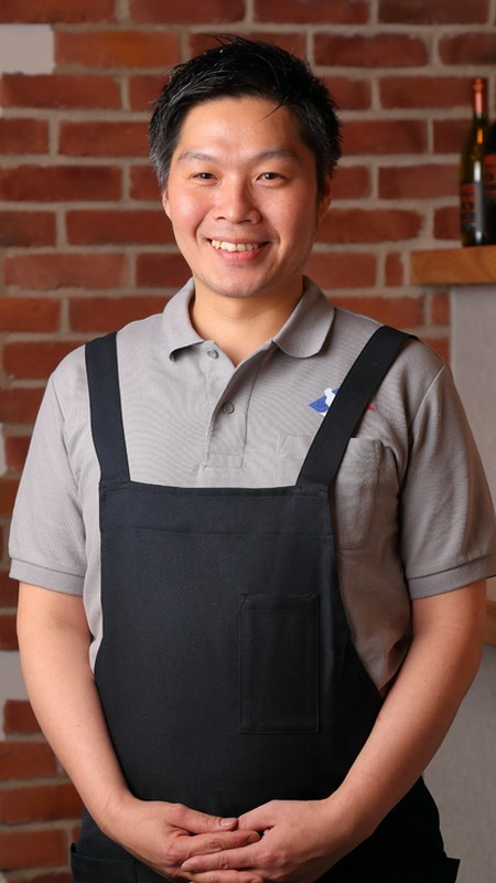 川上　将典 氏
