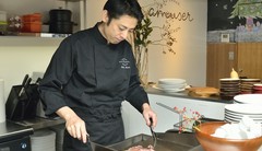 前田 高雄 氏