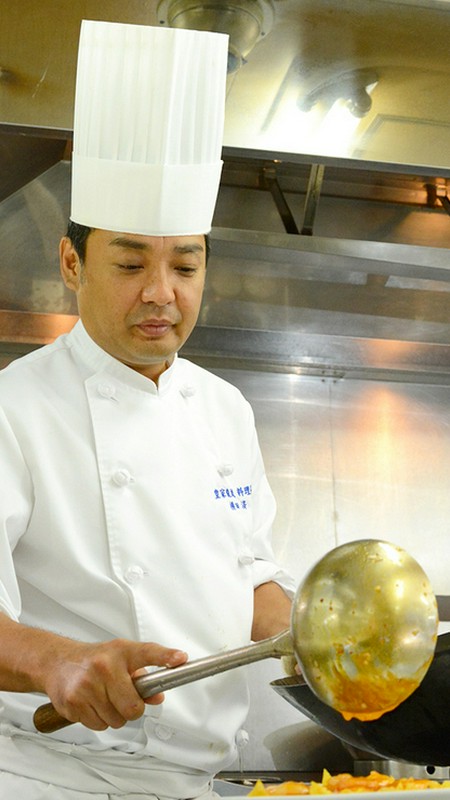 横田　済 氏