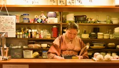 勝沼　保枝 氏