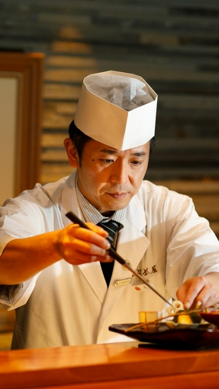 料理長 / 源田　則幸 氏