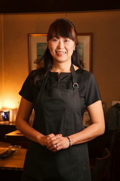 稲垣　佐百里 氏