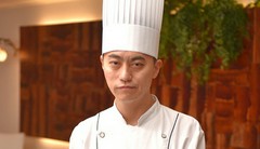 松下　琢馬 氏