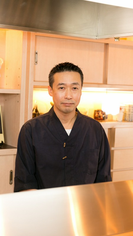 末廣　健一 氏