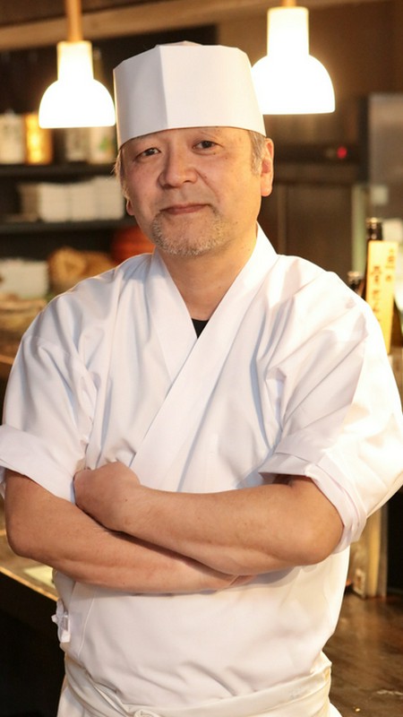 塚中　泉 氏