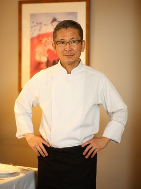 古賀　義英 氏