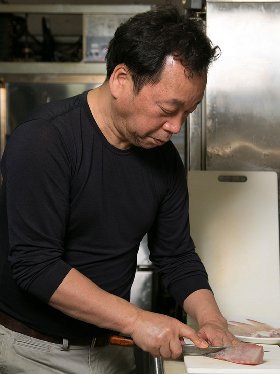 竹中　磨 氏