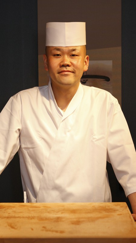 小口　博史 氏