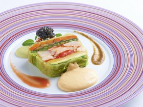 フランス料理店 シェ・イノ