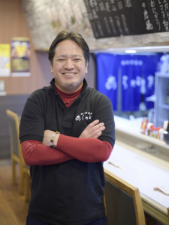 新垣　盛嗣 氏
