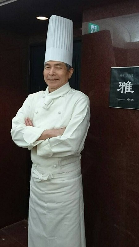 栗原　良晴 氏