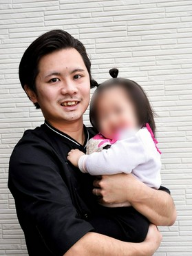 辻󠄀本　樹 氏