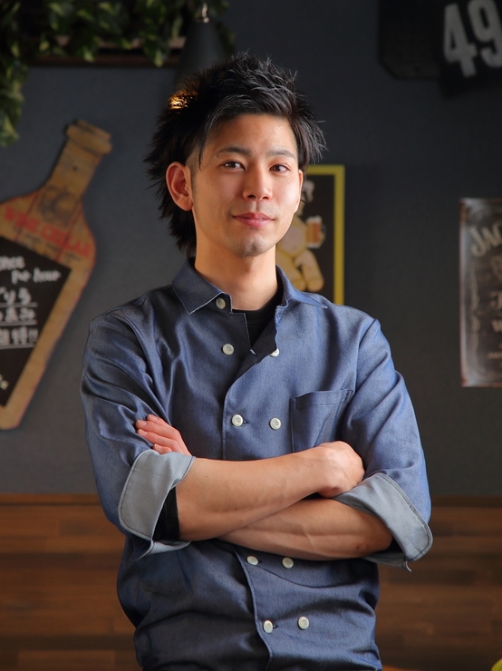 杉浦　隼人 氏