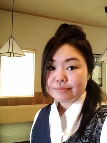 平野　杏子 氏