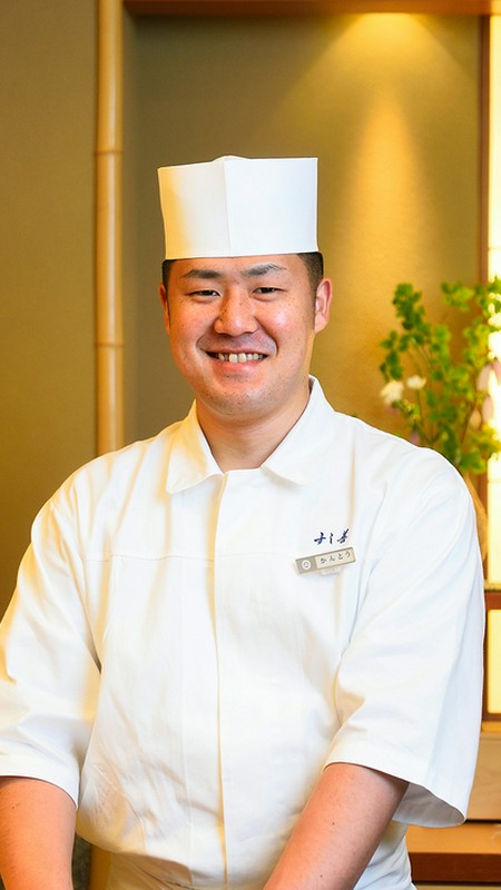 菅藤　卓弥 氏